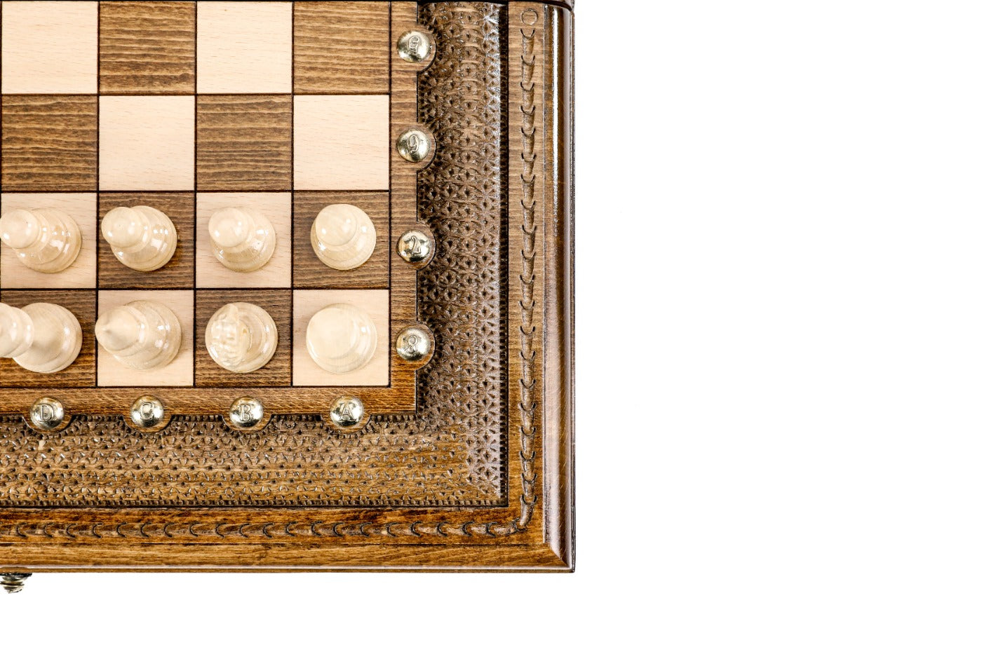 Classic Carved Chess Set with Bronze Details – Wooden Chess Set - Unumperfectus