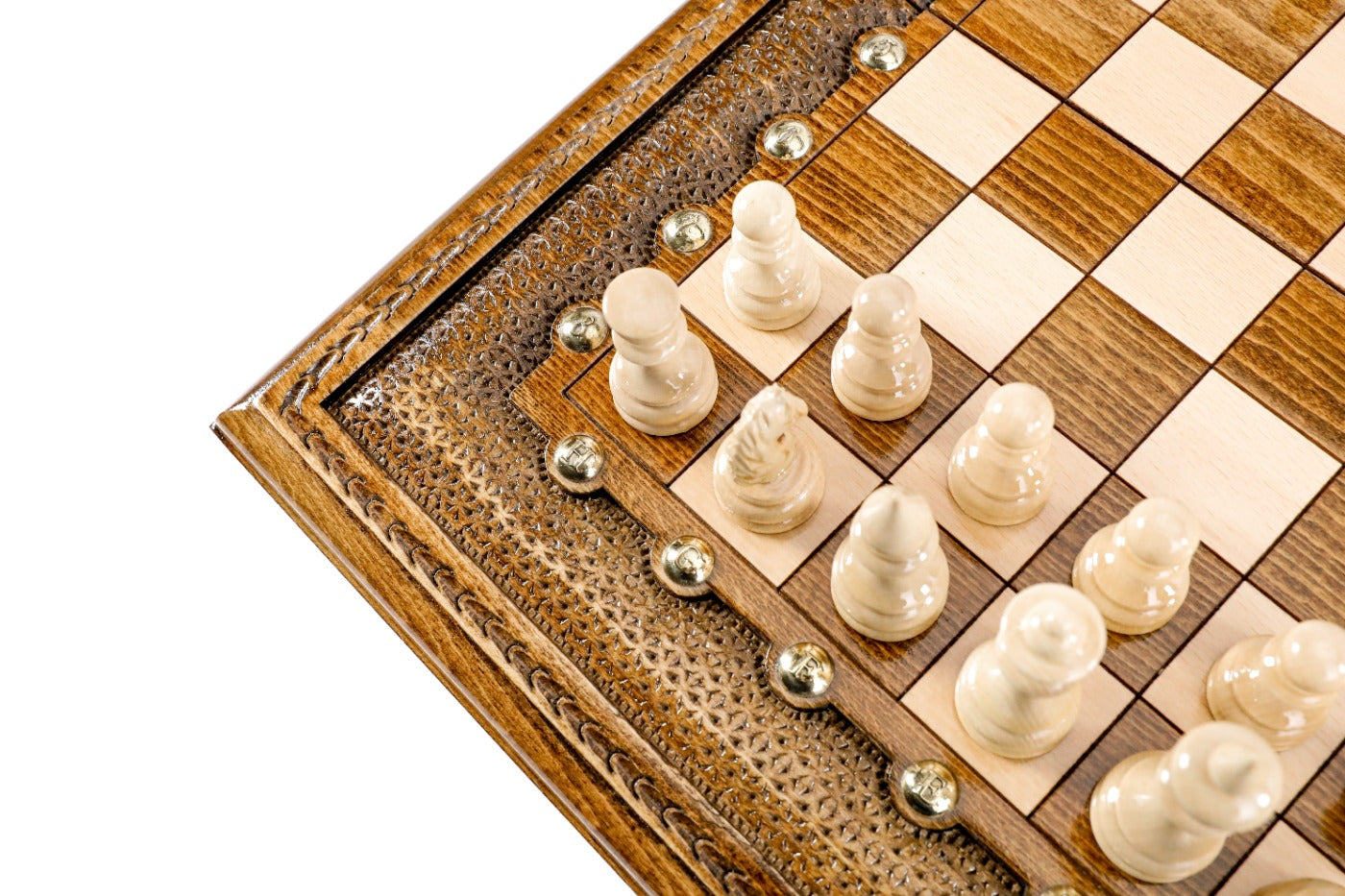 Classic Carved Chess Set with Bronze Details – Wooden Chess Set - Unumperfectus