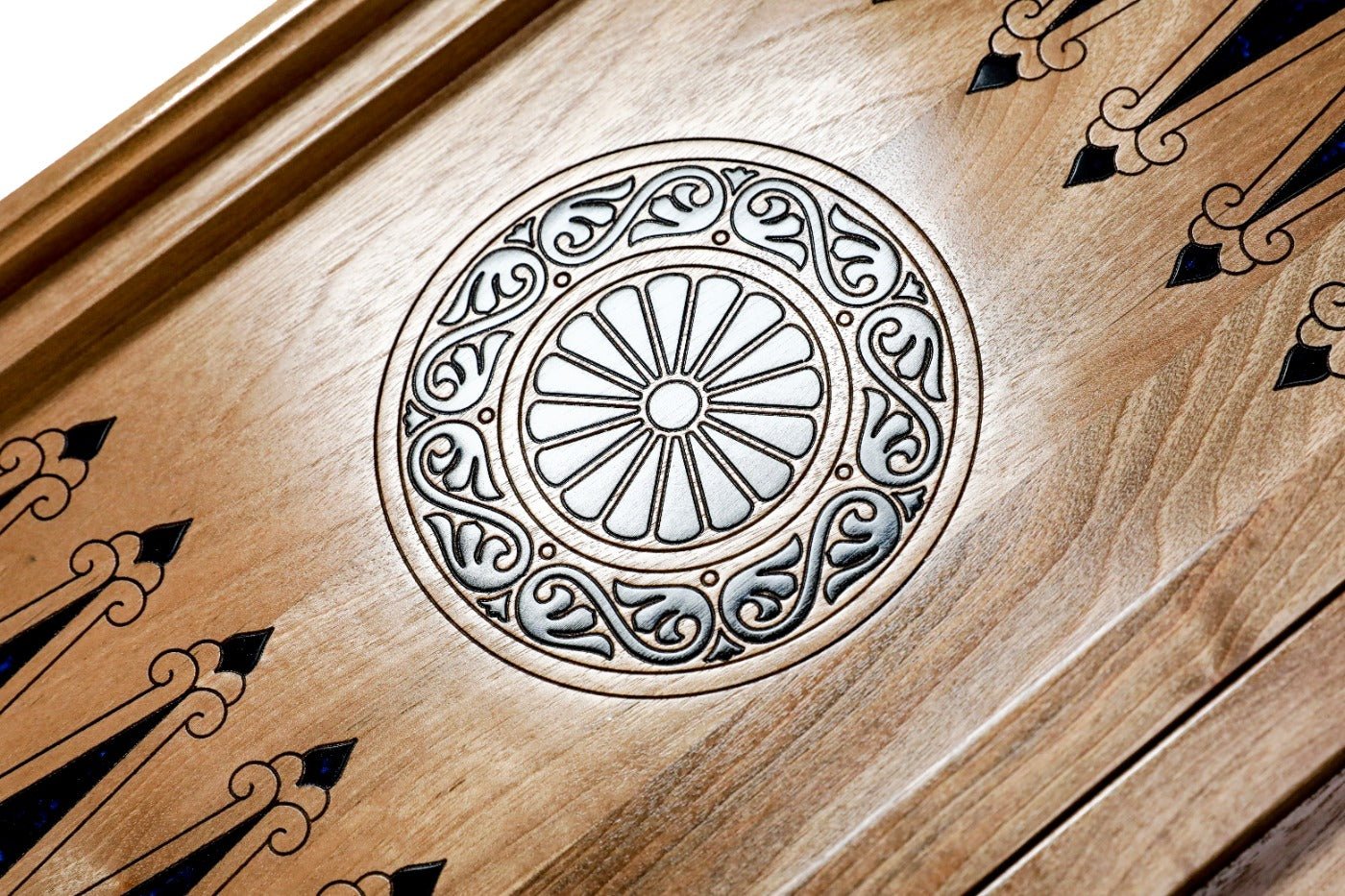 Backgammon Board - Epoxy Trees - Unumperfectus