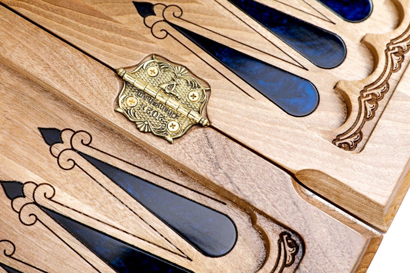 Backgammon Board - Epoxy Trees - Unumperfectus