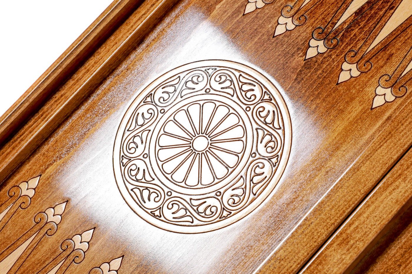 Backgammon Board - Epoxy Ornament - Unumperfectus