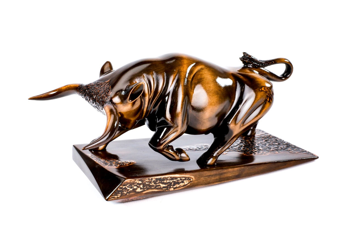 Wooden bull sculpture, natural linden grain detail