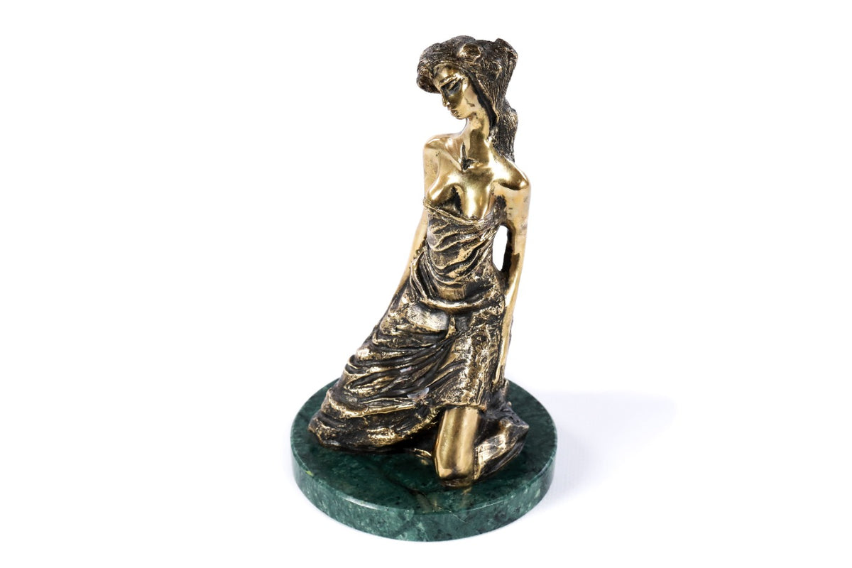 Bronze figure sculpture with Indian marble base — detail