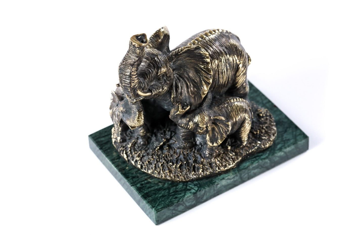 Bronze elephant with calves by Hrachya Ohanyan — angle view