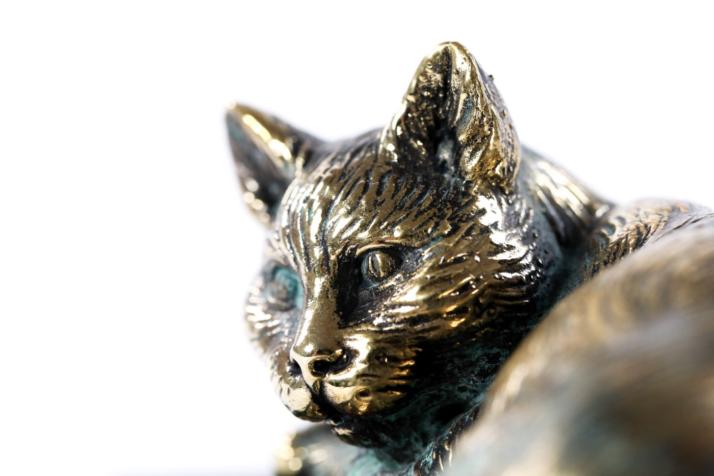 Handmade bronze cat sculpture, 5.1" / 13 cm — full view