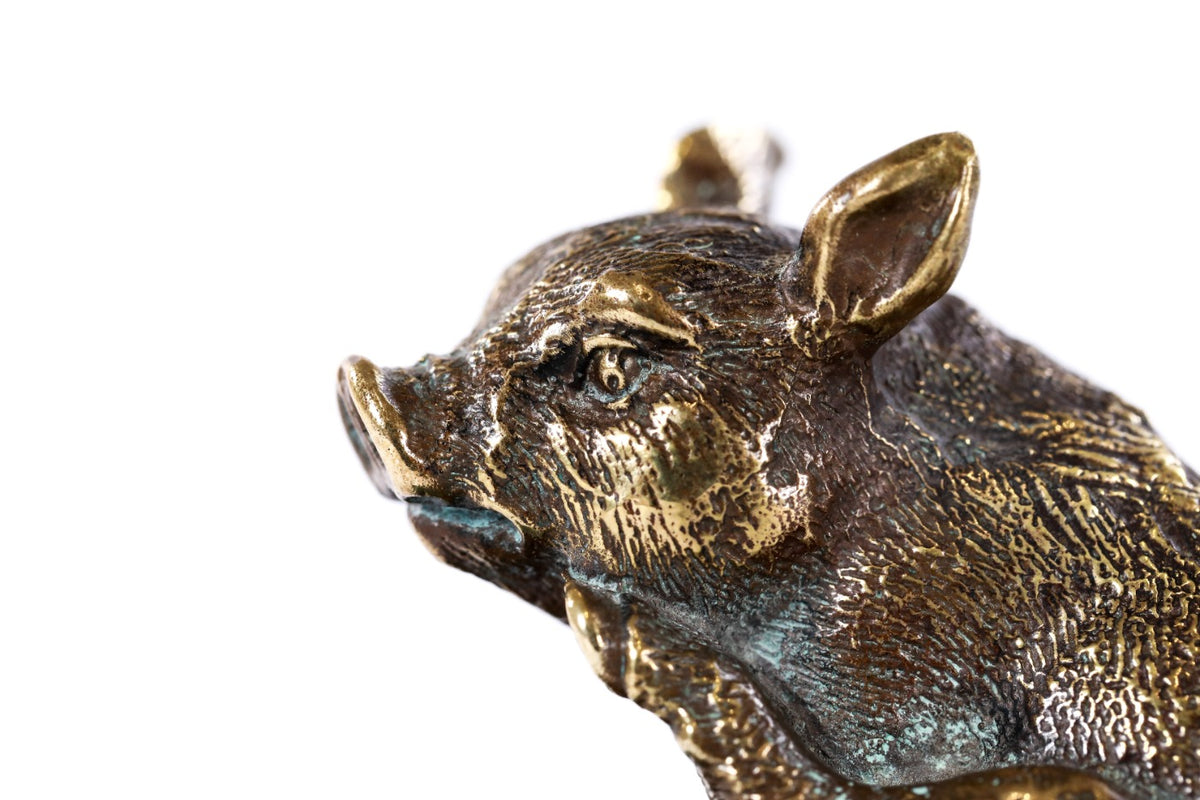 Handmade bronze piglet sculpture, 3.1" / 8 cm — full view
