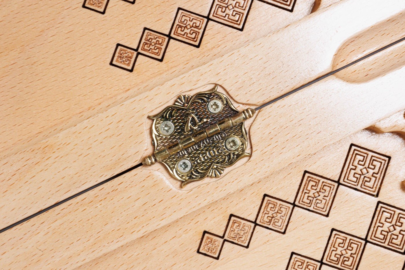 Wooden Chess Set & Backgammon 40 cm | 15.6" - Unumperfectus