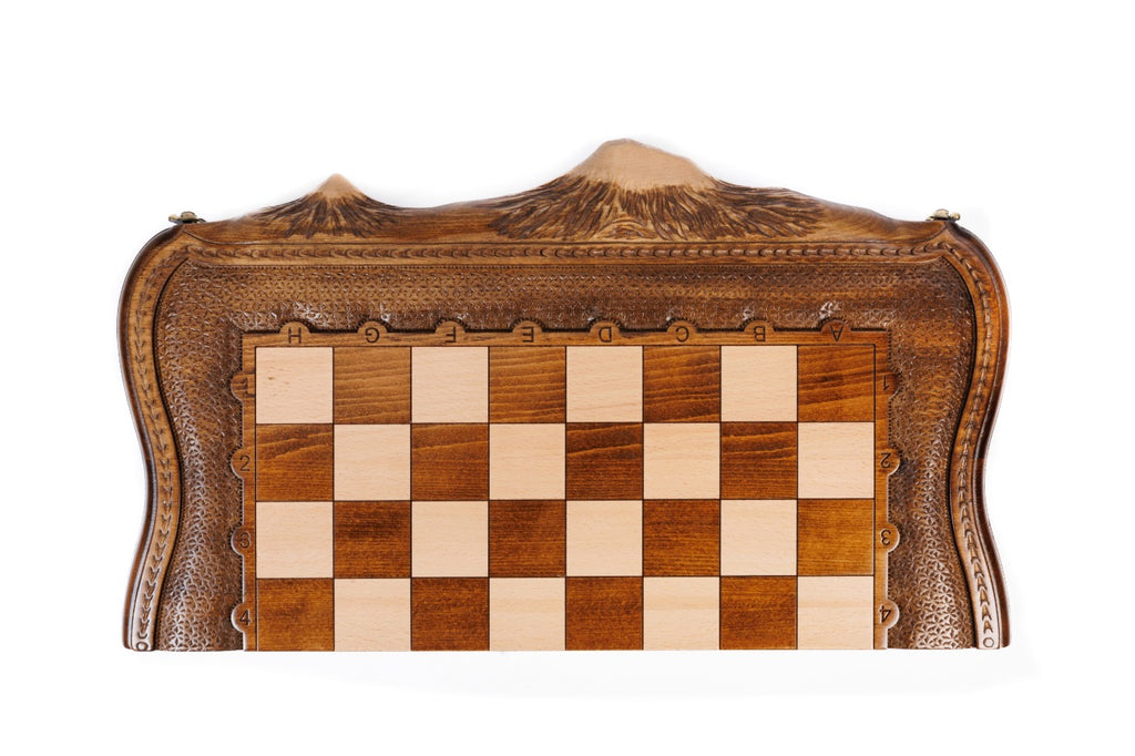 Chess Set Carved with Mount Ararat – Wooden Chess Board - Unumperfectus