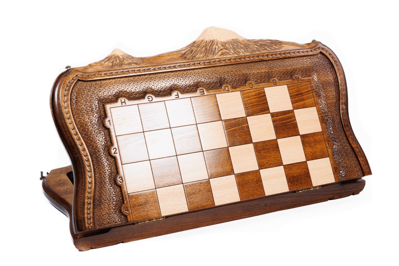 Chess Set Carved with Mount Ararat – Wooden Chess Board - Unumperfectus