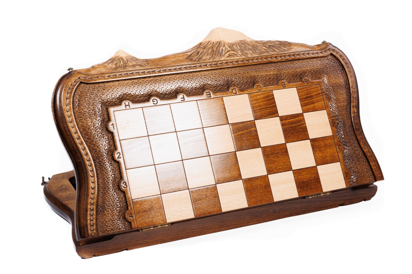 Chess Set Carved with Mount Ararat – Wooden Chess Board - Unumperfectus