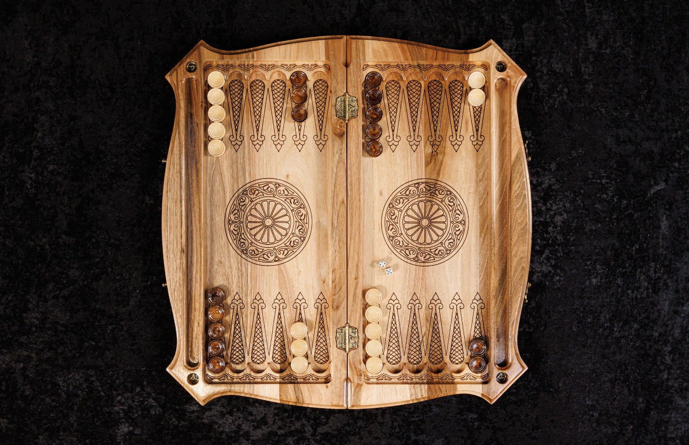 Chess–Backgammon 2-in-1 Board with Copyrighted Contour Outline – 60 cm | 23.6"