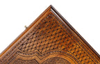 Garni Temple Classic Armenian backgammon board - detail of the wood grain and finish