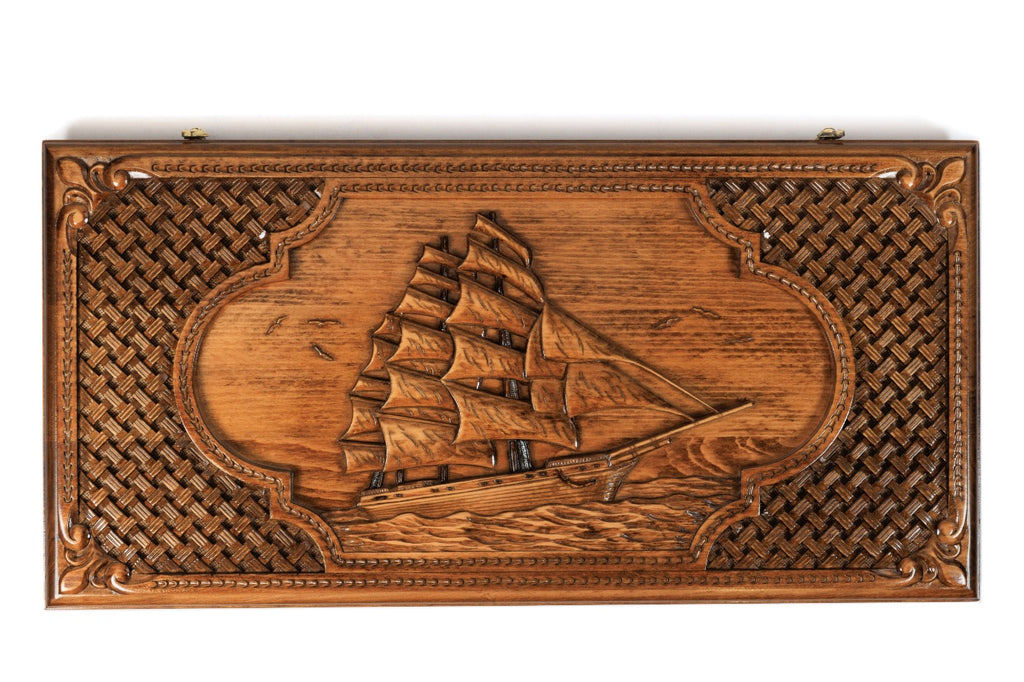 Backgammon Board - Classic Sail Wooden Design with Braid Motifs - Unumperfectus