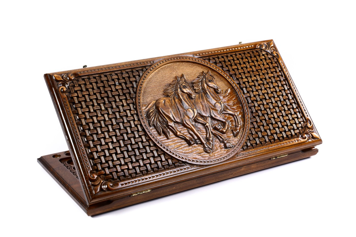 Exterior view of the wooden backgammon board showcasing the horse design and braid motives.