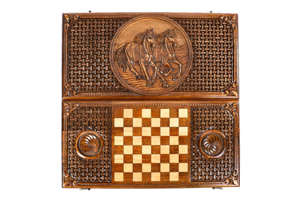 Classic Horse Wooden Backgammon Board - Braid Motifs - Unumperfectus
