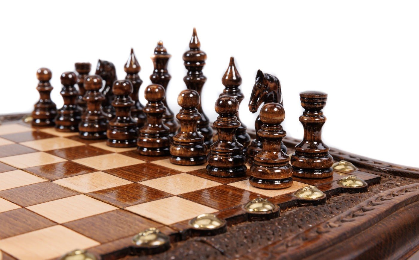 Wooden Carved Chess Set With Contour Outline 30 cm | 11.8" - Unumperfectus