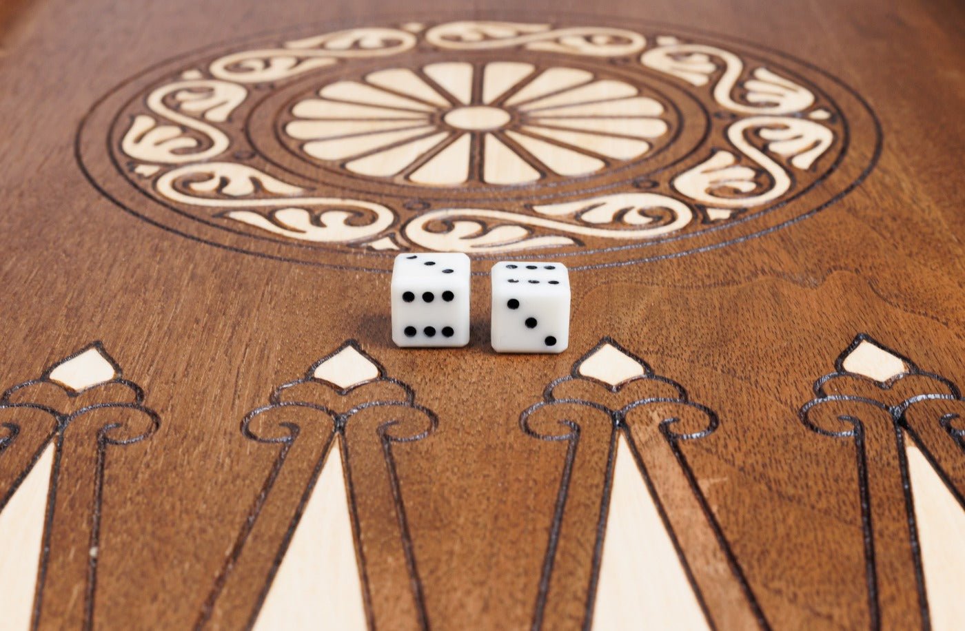 Backgammon Board - “Anush” With Incrustation - Unumperfectus