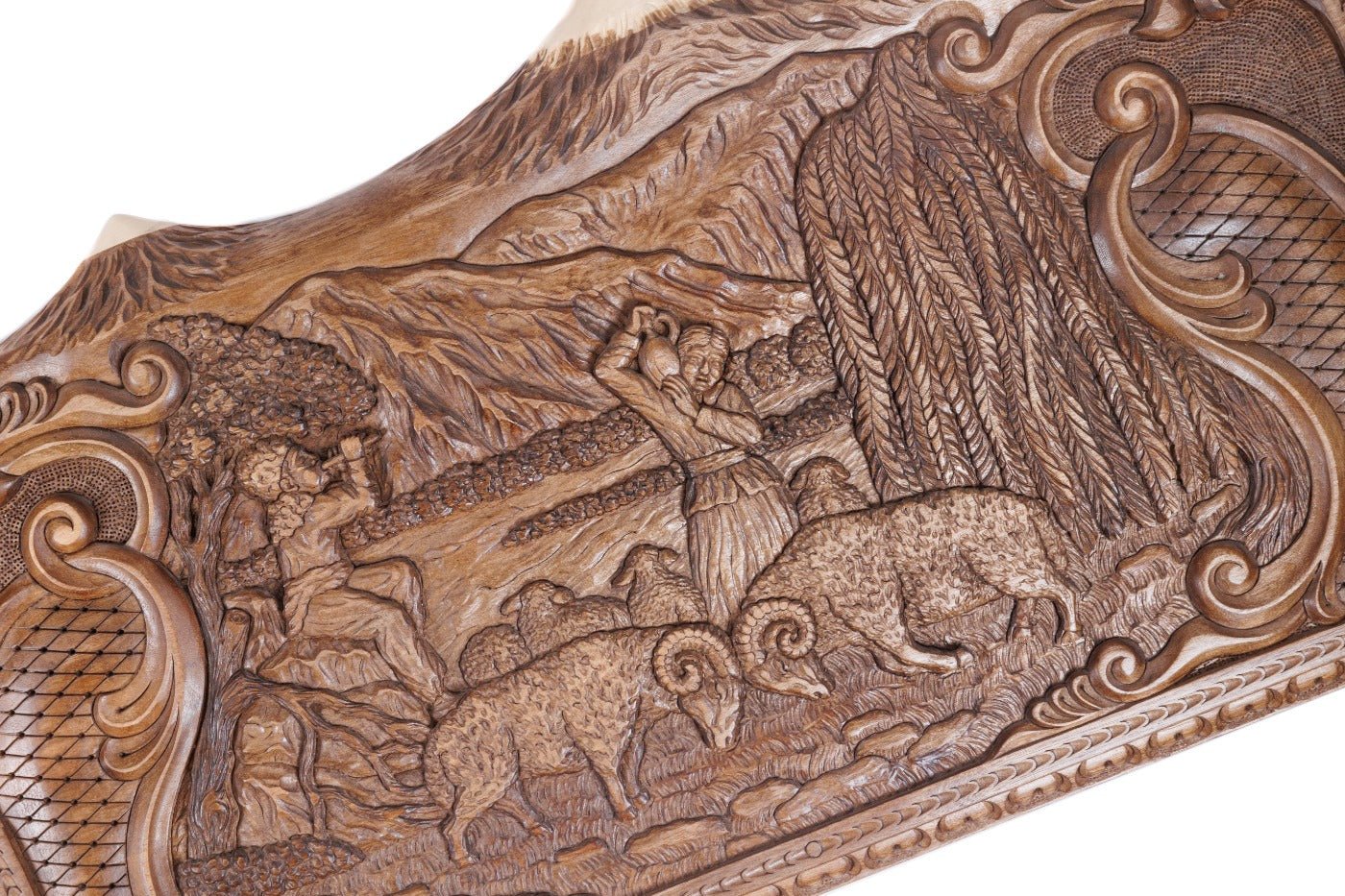Luxury backgammon board handcrafted incrustation and Ararat silhouette detail