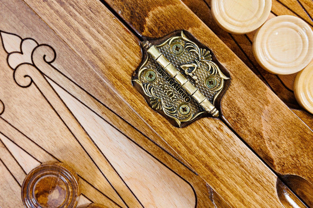 Backgammon Board - Eagle With Sky Blue Epoxy - Unumperfectus