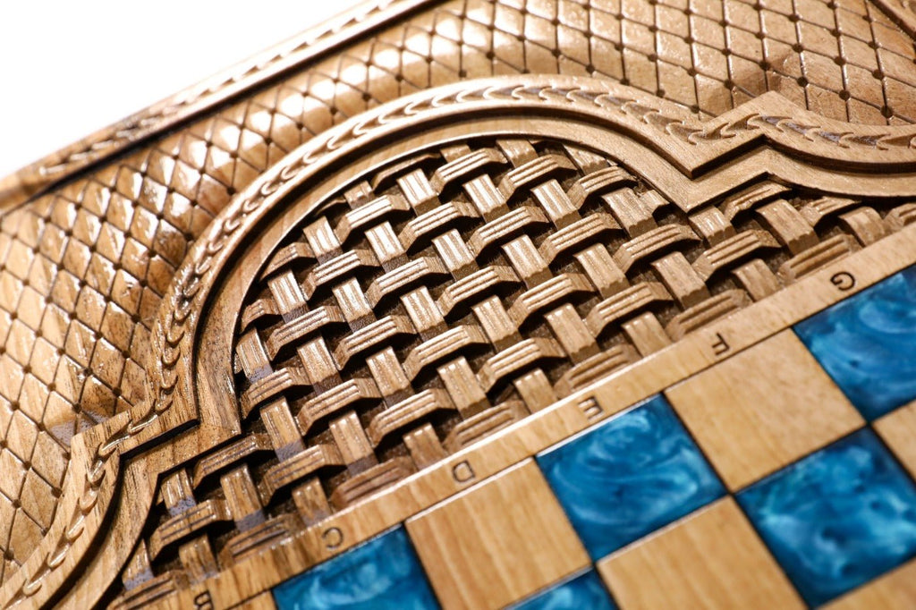 Backgammon Board - Coat of Arms of Armenia Epoxy Braid Motif - Unumperfectus