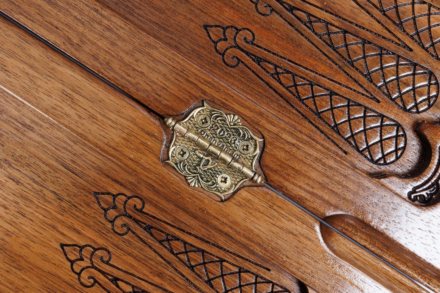 Wooden Carved Chess Board & Backgammon 40 cm | 15.7" - Unumperfectus