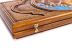 Pomegranate Blue Epoxy backgammon set - corner detail of the board