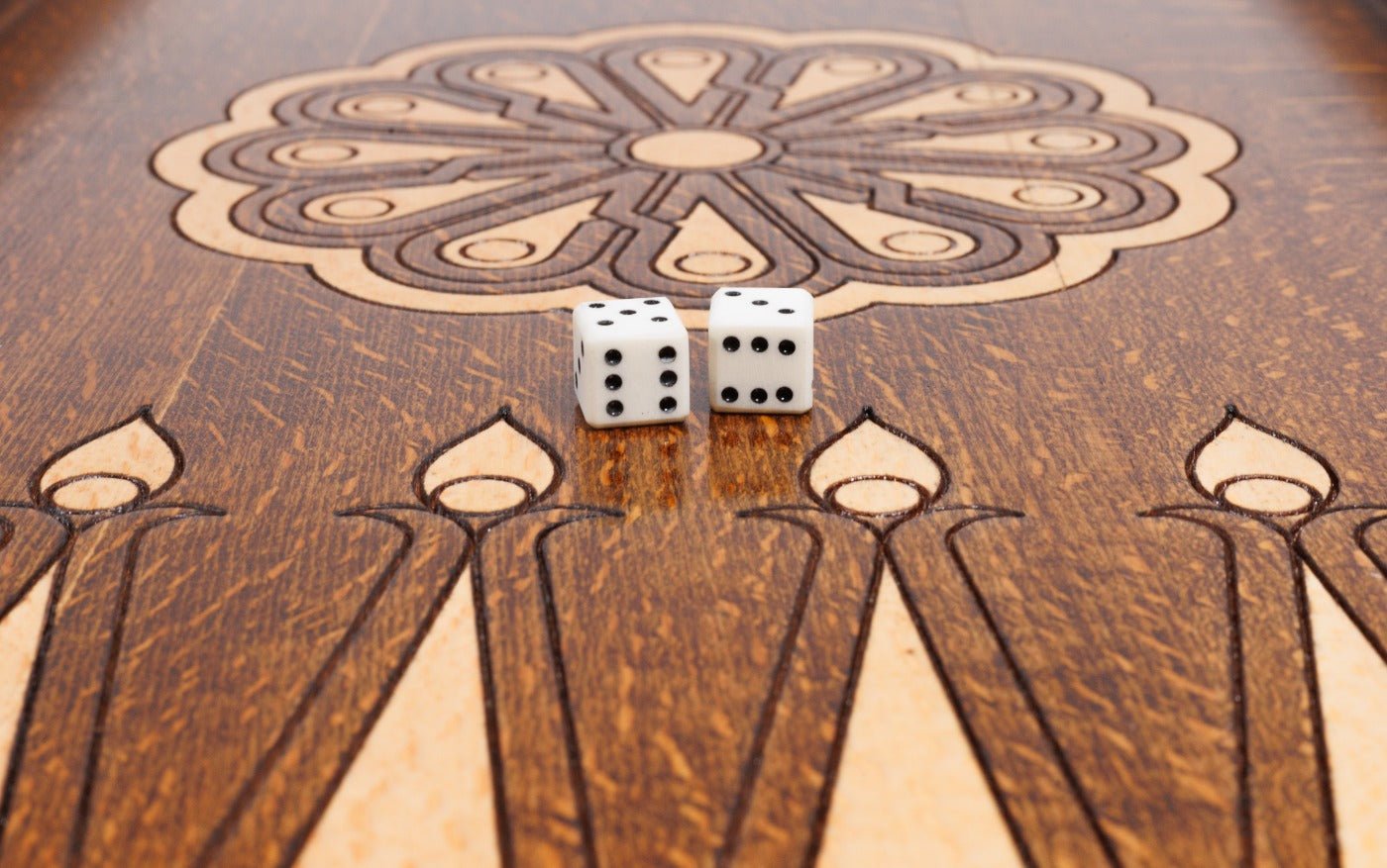 Ornamental Classic Chess Set & Backgammon Board 23.6" | 60 cm - LionLaurel