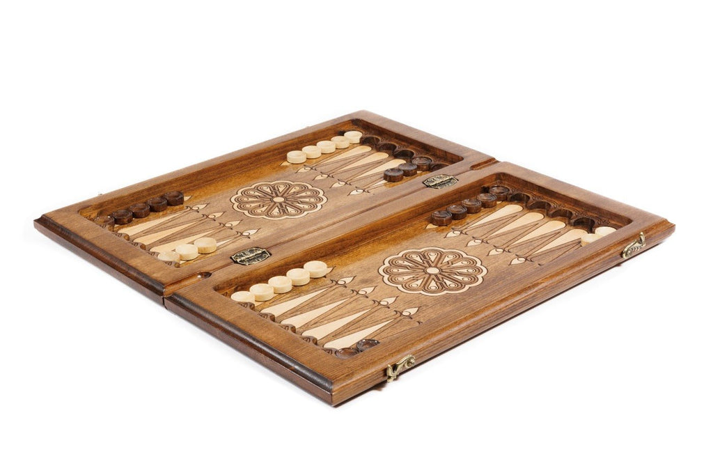 Handcrafted chess set with ornamental braid artwork and integrated backgammon board