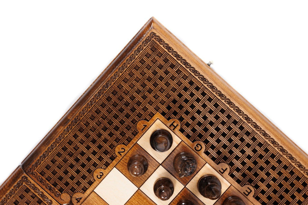 Classic Carved Chess Set & Backgammon Board With Ornament 19.7" | 50 cm - Unumperfectus