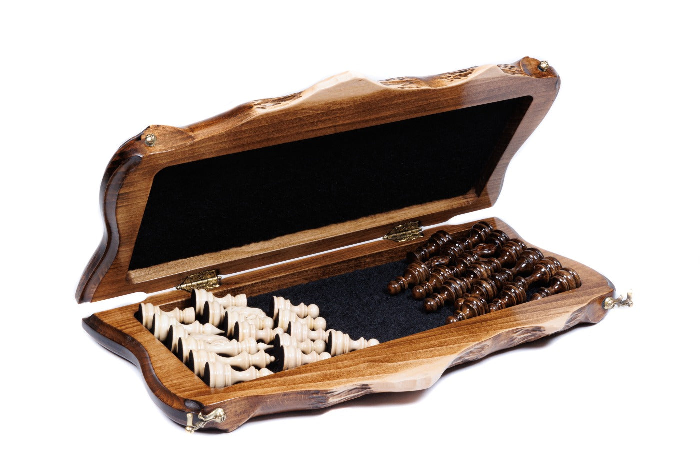 Mount Ararat Outline Chess Set – Wooden Chess Board