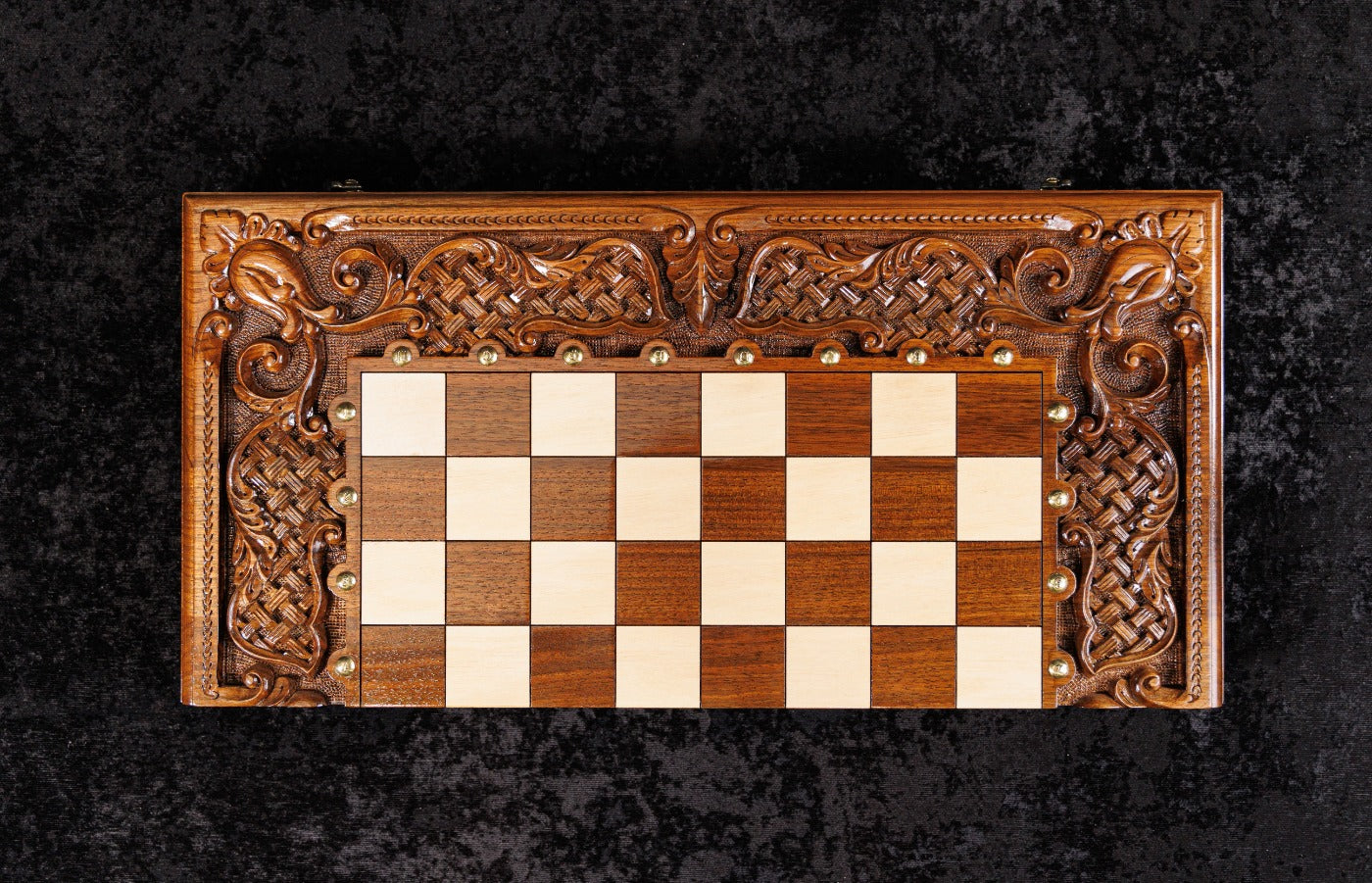 Classic Chess–Backgammon Board with Ornamental Braid Pattern & Epoxy Resin – 60 cm | 23.6"