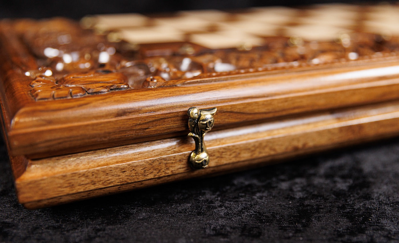 Classic Chess–Backgammon Board with Ornamental Braid Pattern & Epoxy Resin – 60 cm | 23.6"