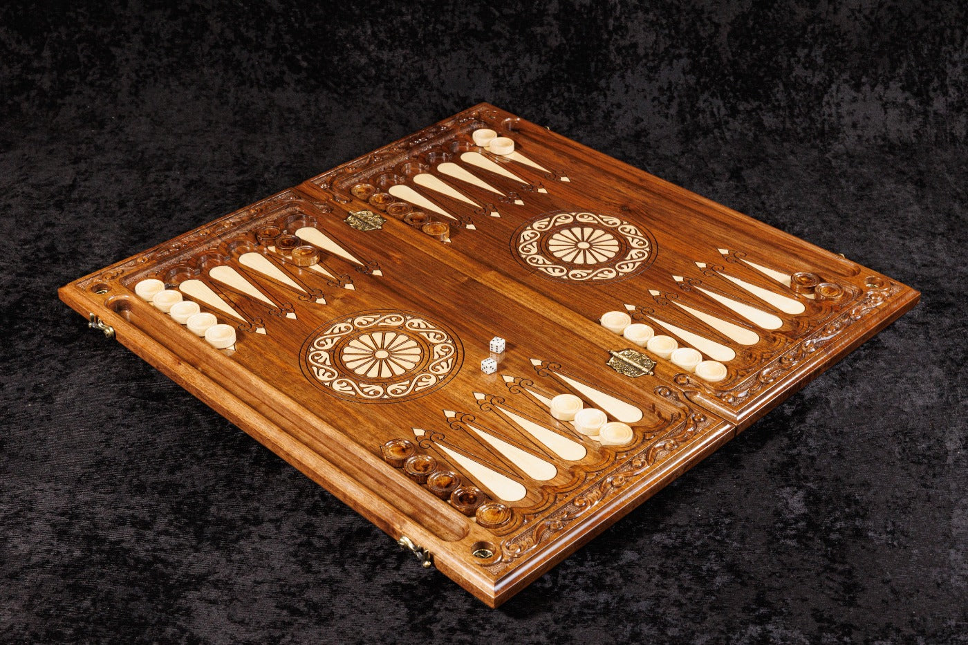 Luxury 2-in-1 chess backgammon board 23.6 inch with ornamental braid design and epoxy finish