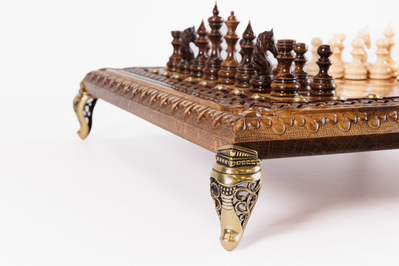 Chess Set - Square Wooden Design with Bronze Legs - Unumperfectus