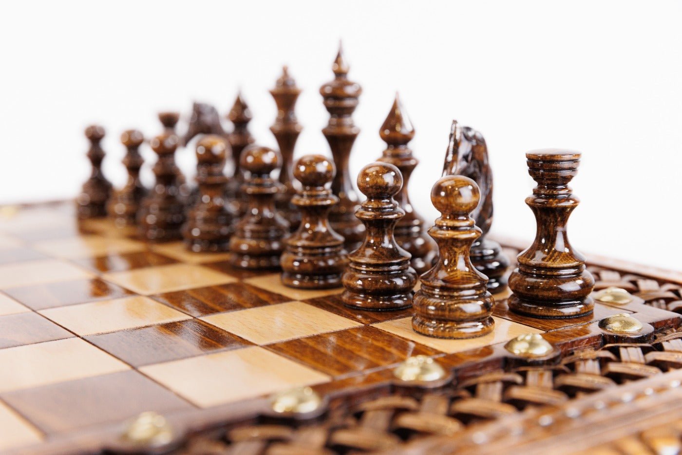 Chess Set - Square Wooden Design with Bronze Legs - Unumperfectus