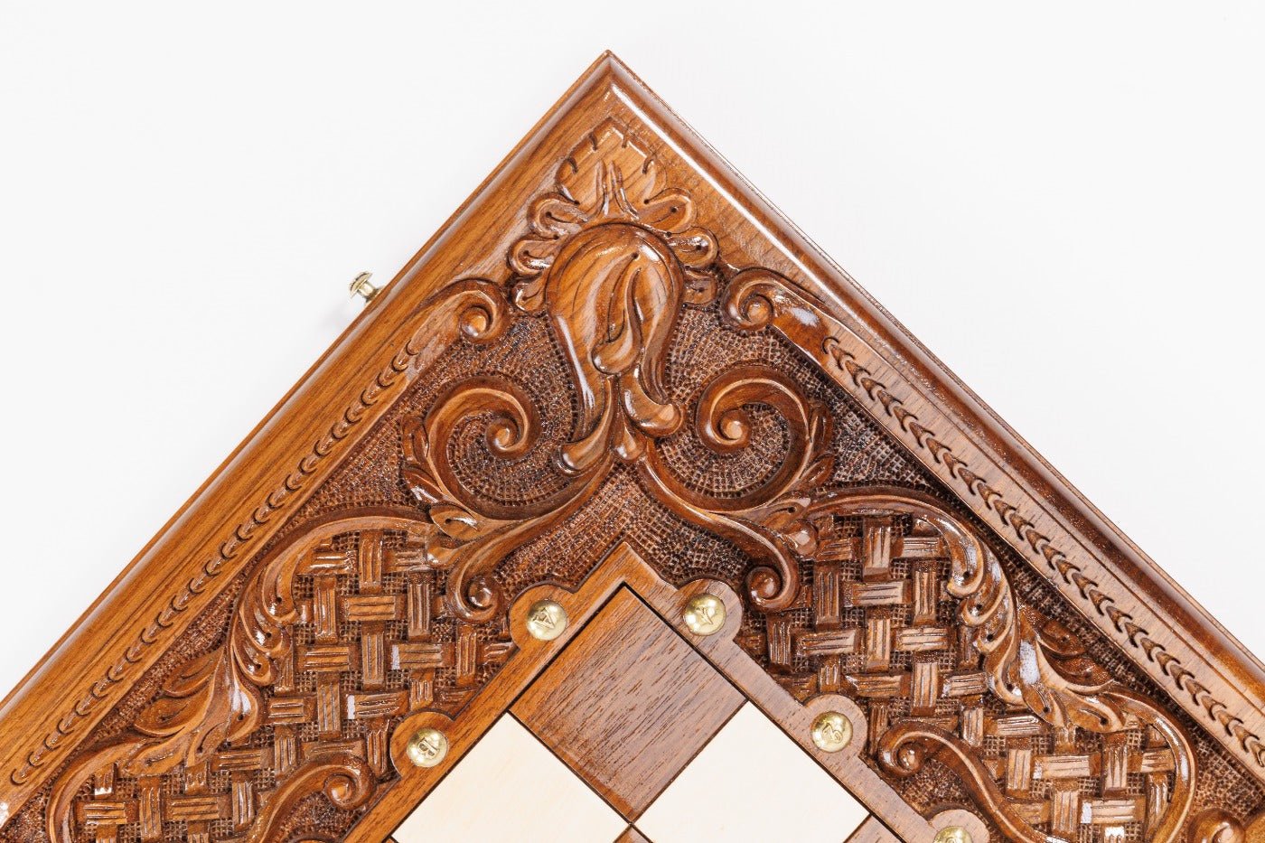 Hand Carved Luxury Chess Set & Backgammon With Ornamental Braid 60 cm | 23.6" - Unumperfectus