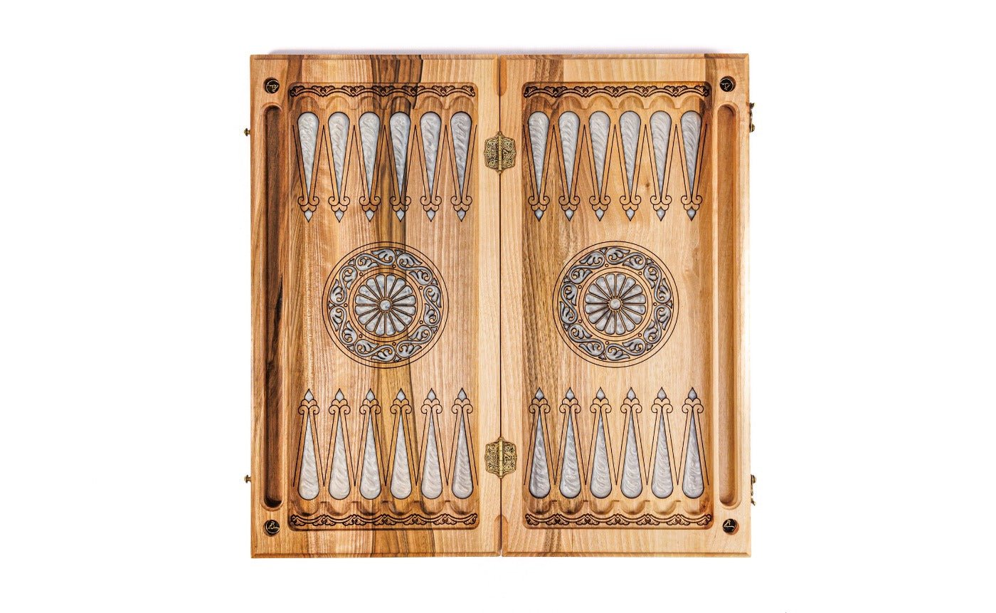 Backgammon Board - Incrustation & Epoxy - Unumperfectus
