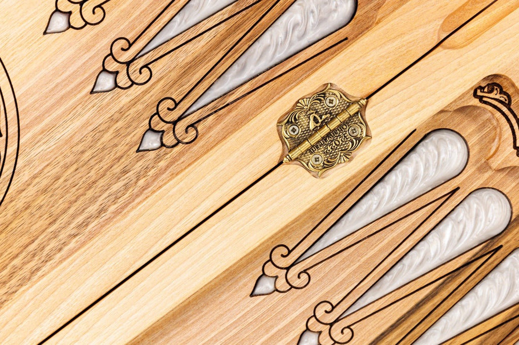 Backgammon Board - Incrustation & Epoxy - Unumperfectus