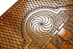 Tree Epoxy backgammon board - closed cover detail