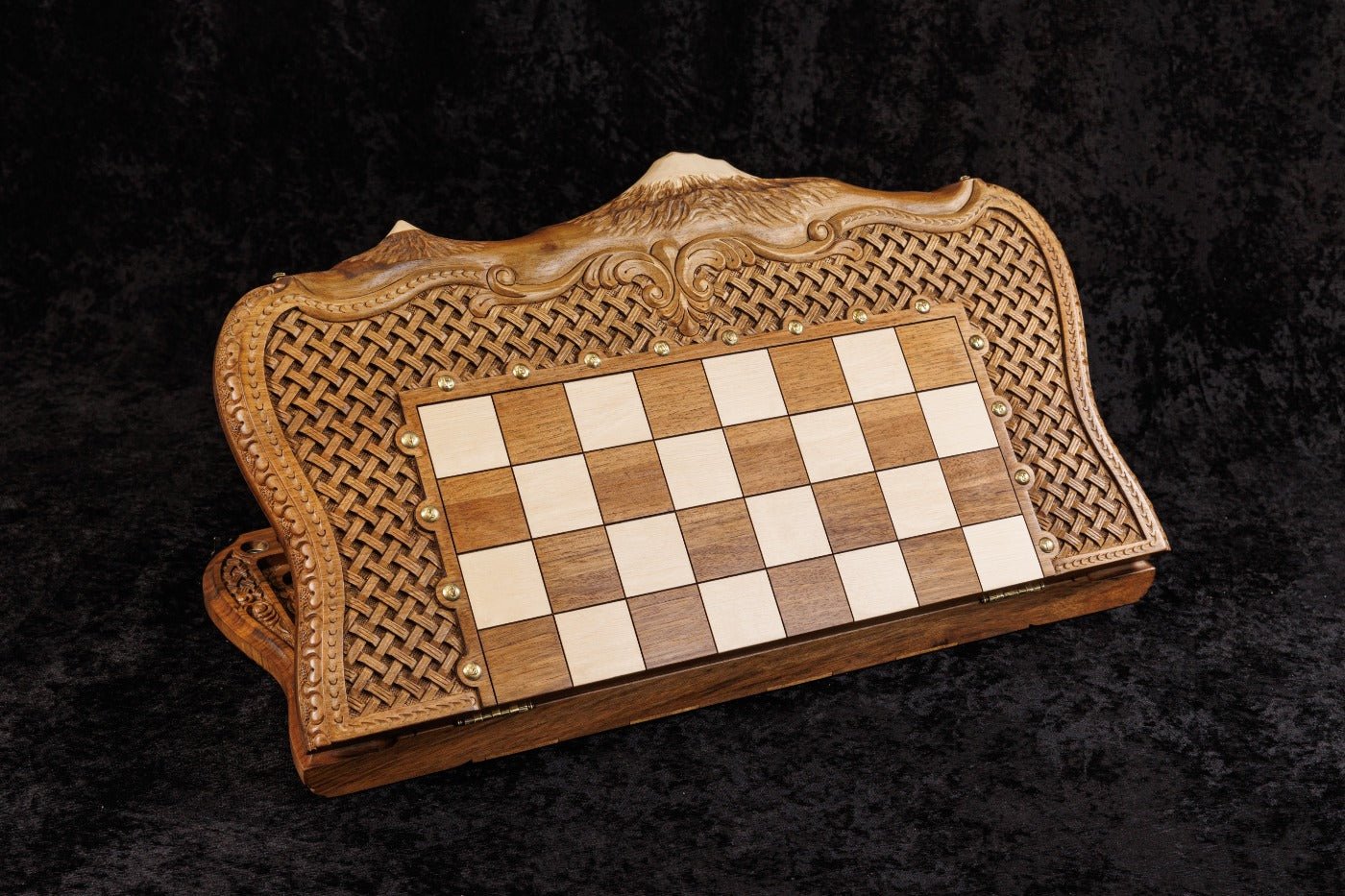 Chess Set & Backgammon Board - Ornamental Braid Pattern 60cm | 23.6" - Unumperfectus