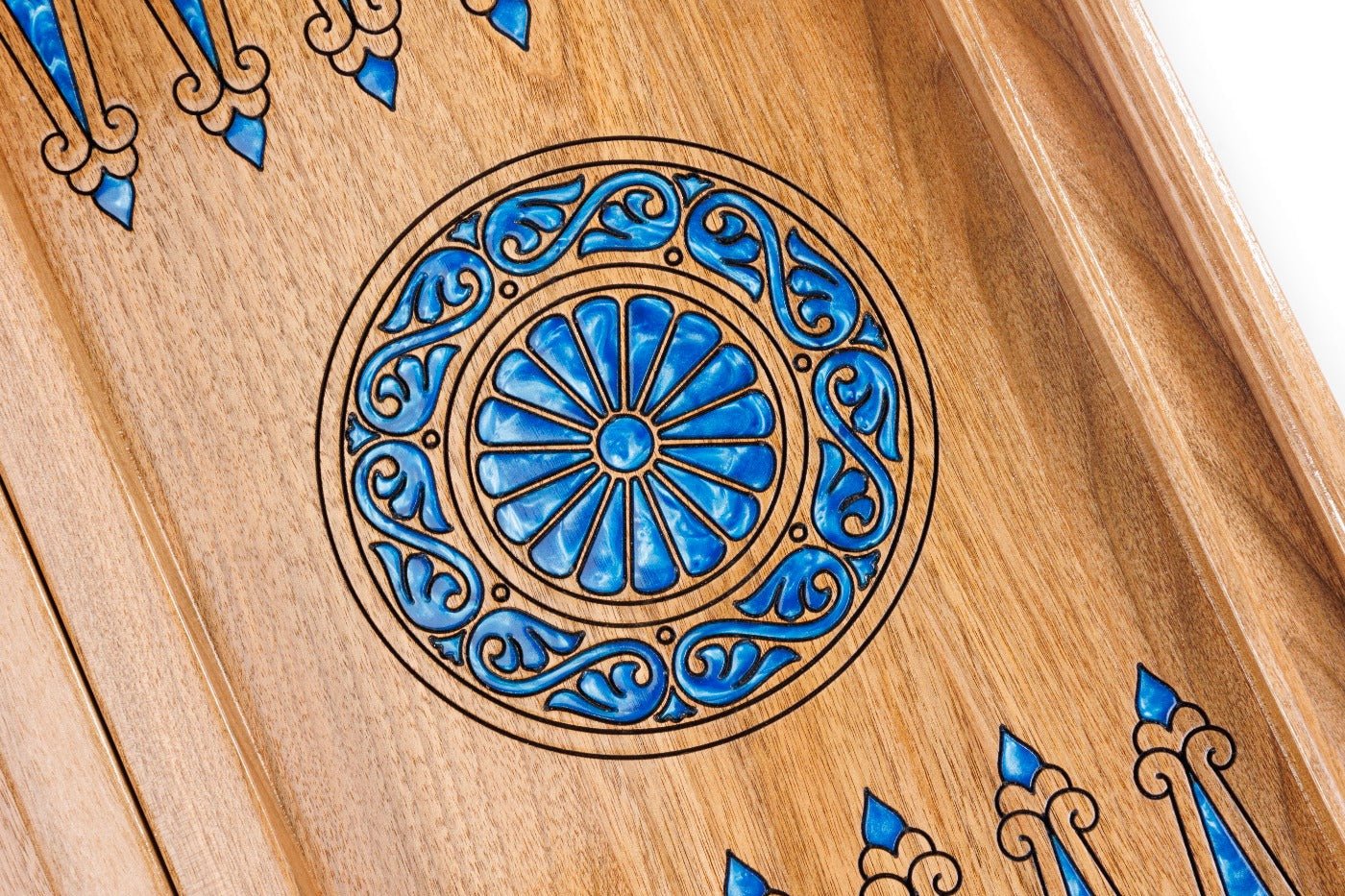 Luxury Carved Chess Set & Backgammon — Tree Branch & Blue Epoxy 60 cm | 23.6" - Unumperfectus