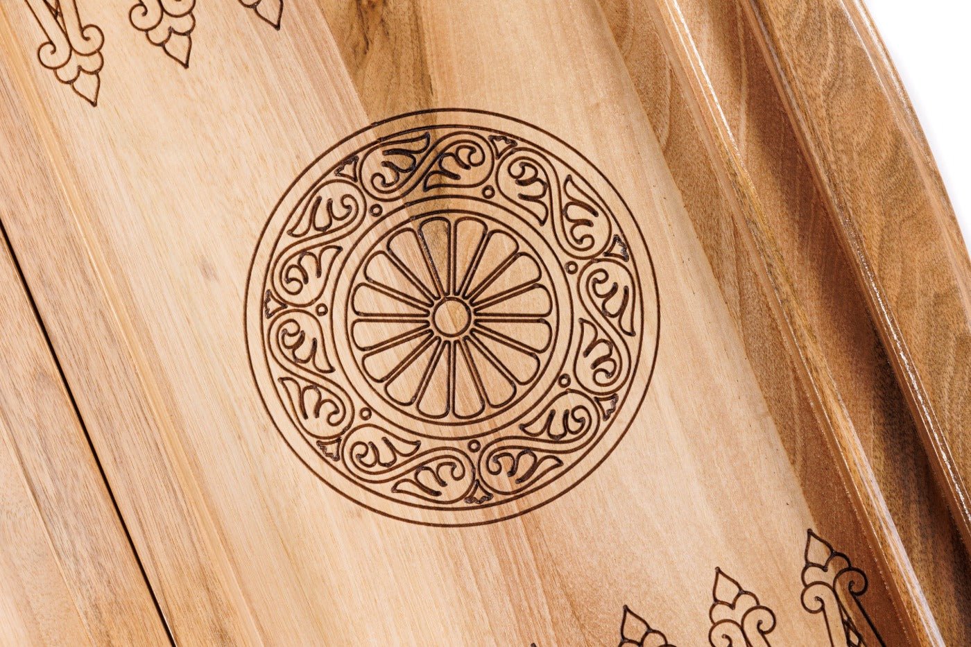 Luxury Wooden Carved Chess Board & Backgammon With Epoxy Squares 60 cm | 23.6" - Unumperfectus