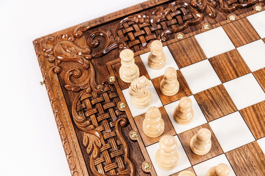 Luxury Wooden Chess Set & Backgammon Ornamental Braid 70 cm / 27.5" - Unumperfectus