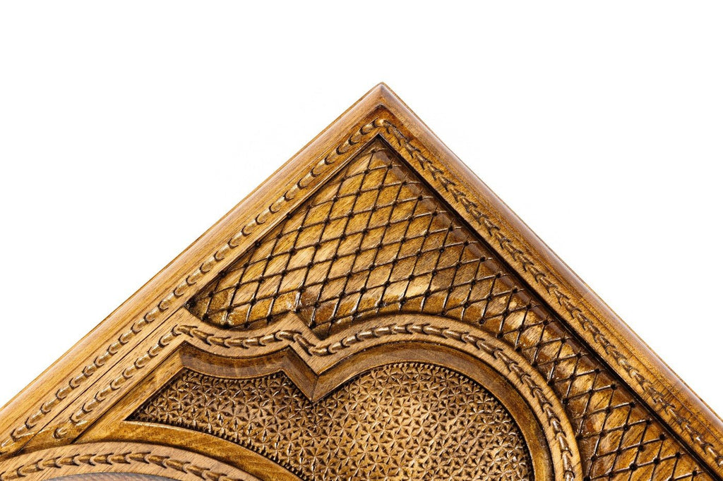 Backgammon Board - Pomegranate Painting & Epoxy - Unumperfectus
