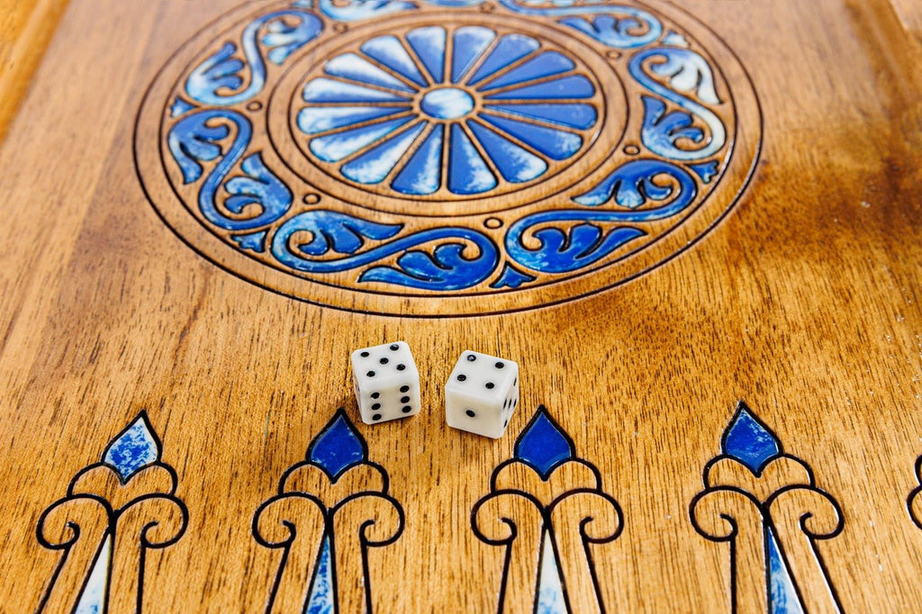Backgammon Board - Pomegranate Painting & Epoxy - Unumperfectus