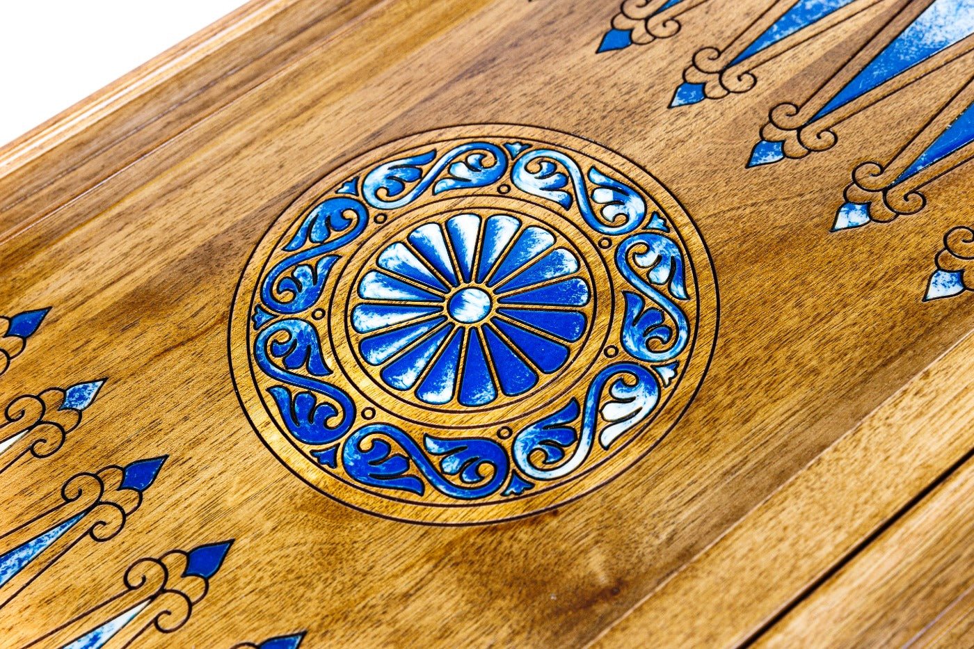 Backgammon Board - Pomegranate Painting & Epoxy - Unumperfectus