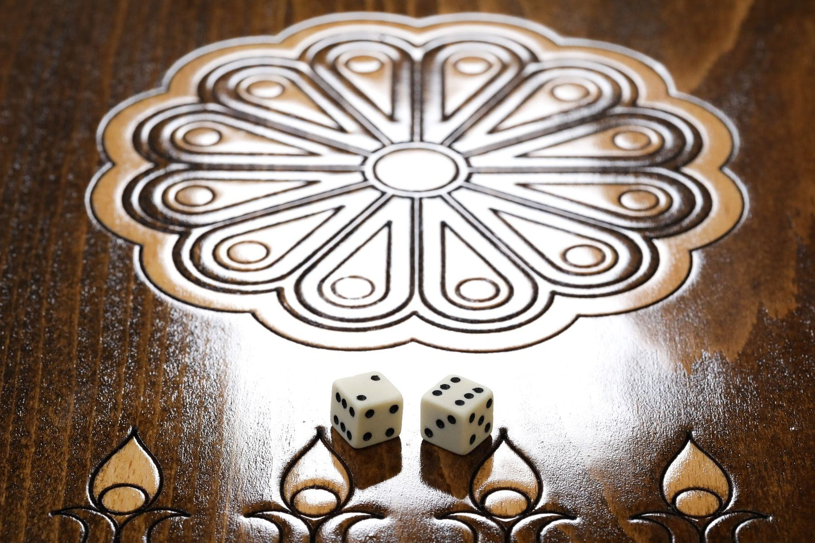 Armenian Classic Wooden Backgammon Board Ararat 23.6" | 60 cm - Unumperfectus