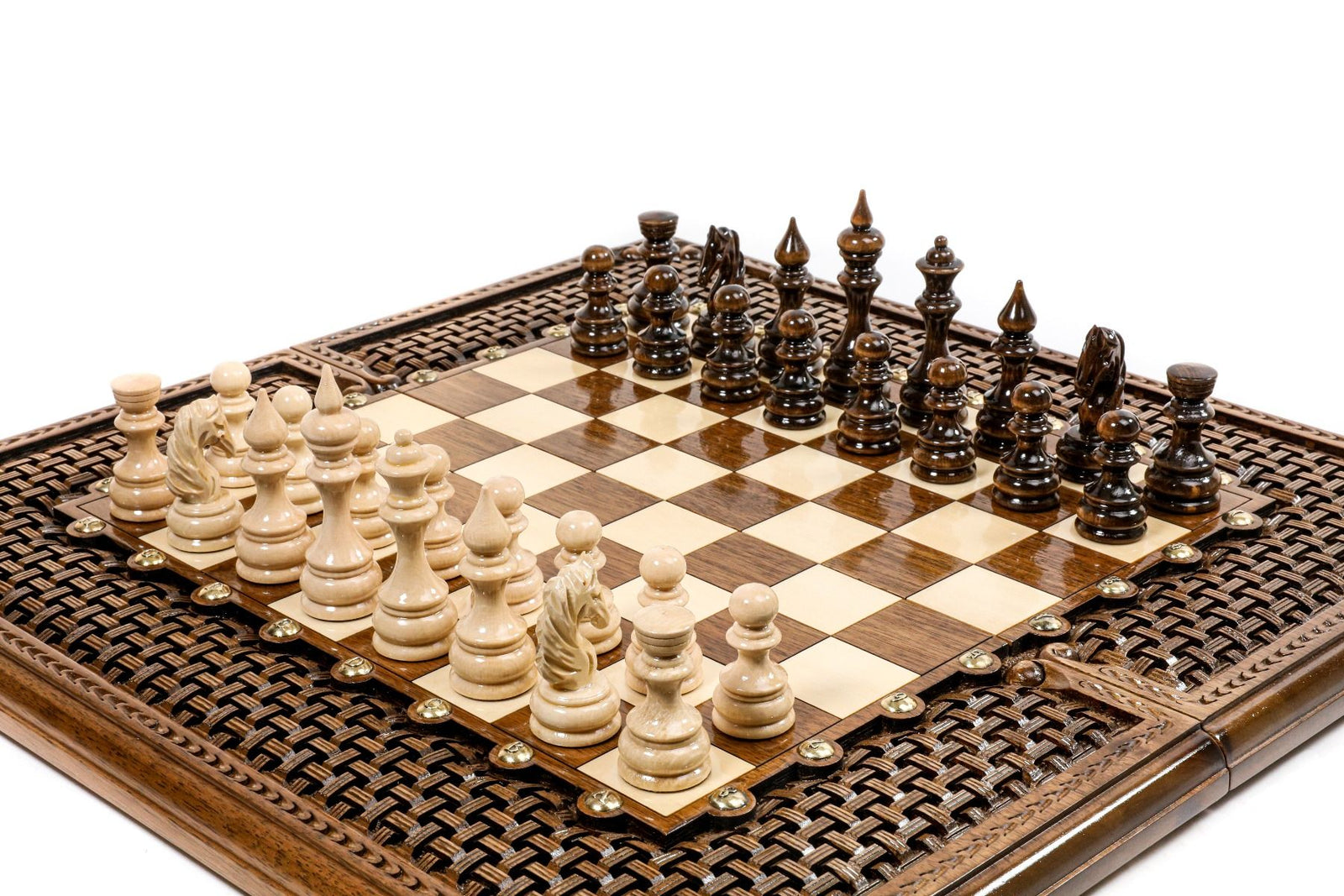 Chess-backgammon with an ornamental braid pattern classic - Unumperfectus