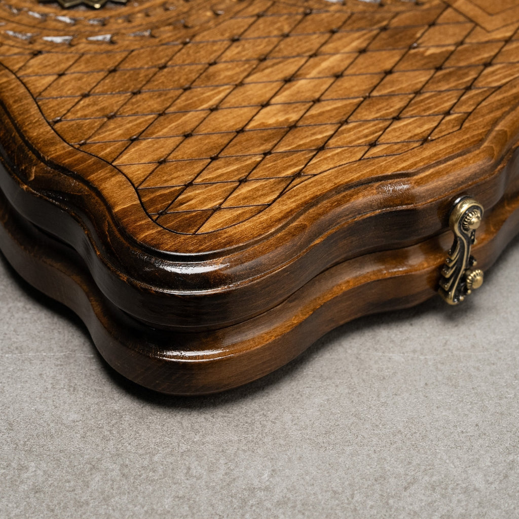 Luxury Backgammon Set – Ornate Carved Design - Unumperfectus