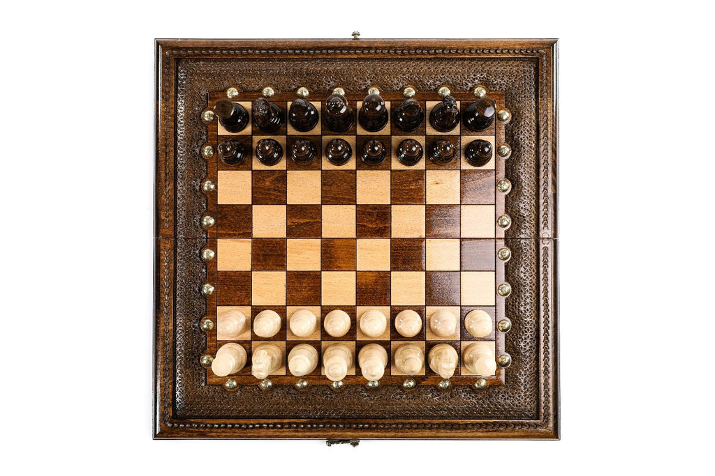 Classic 2-in-1 Wooden Chess & Backgammon Board - Unumperfectus